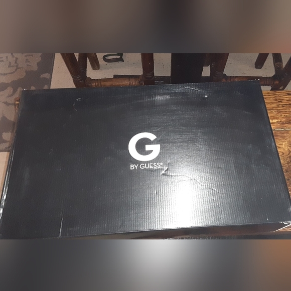 G by Guess womens boots - Picture 2 of 2